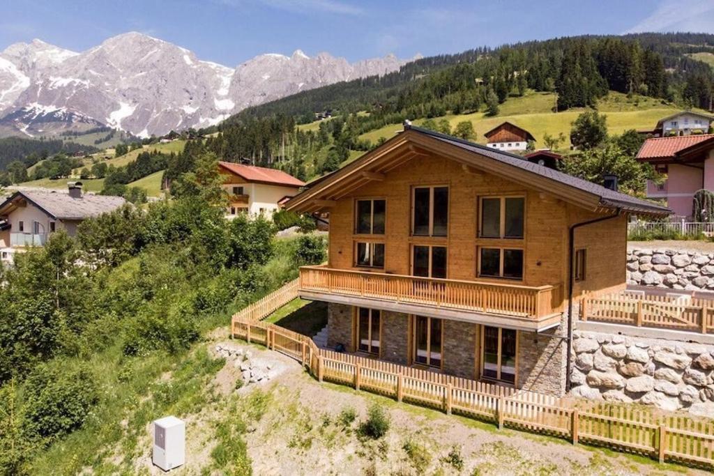Chalet Ausblicklodge Muhlbach Am Hochkonig Exterior photo