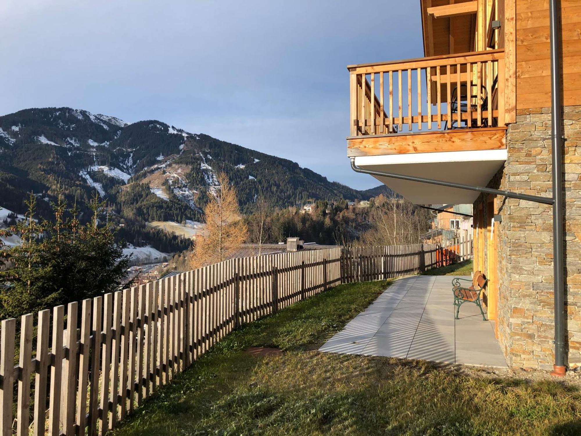 Chalet Ausblicklodge Muhlbach Am Hochkonig Exterior photo